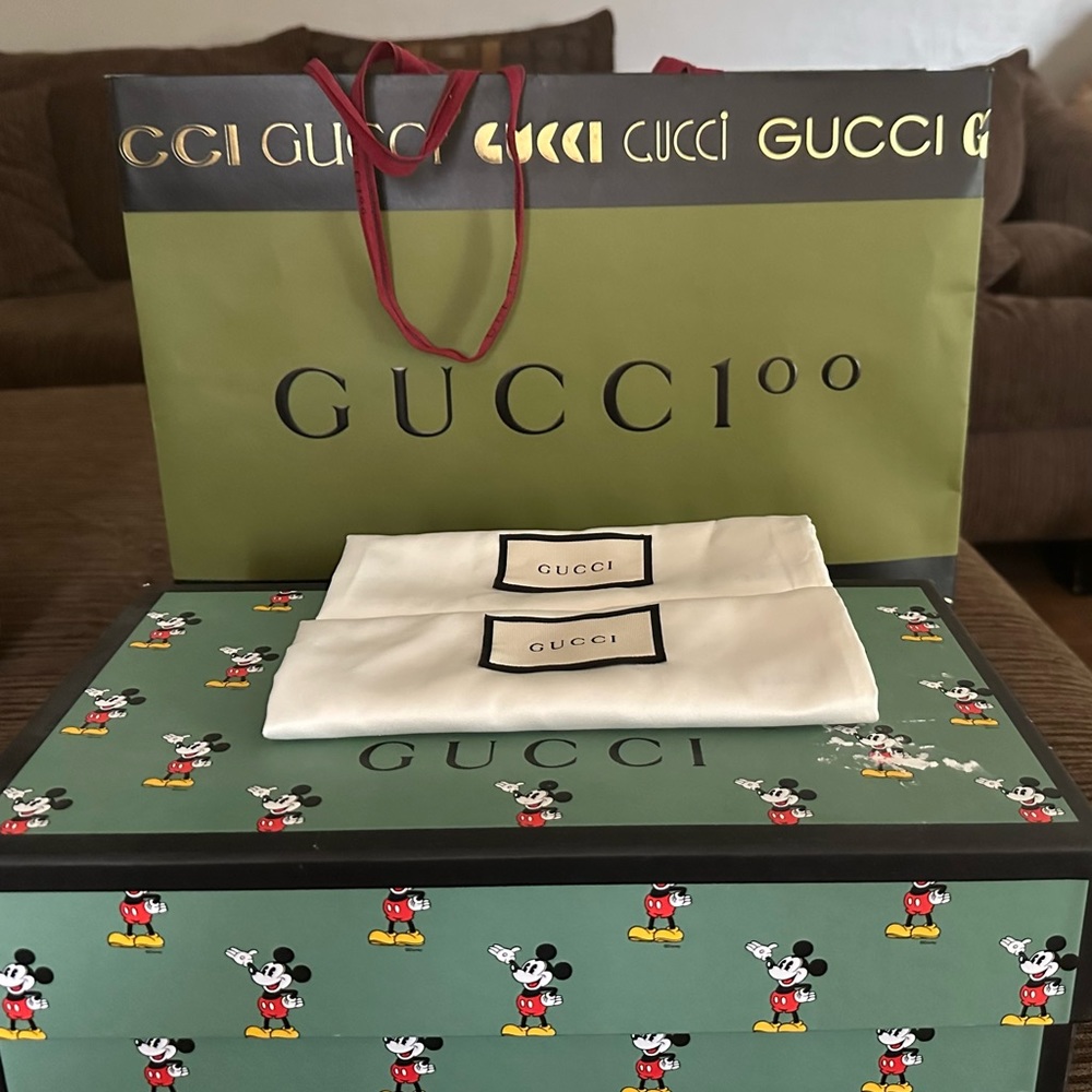 Gucci Shoe box, 2 satin dust covers, bag and wrap/card holder